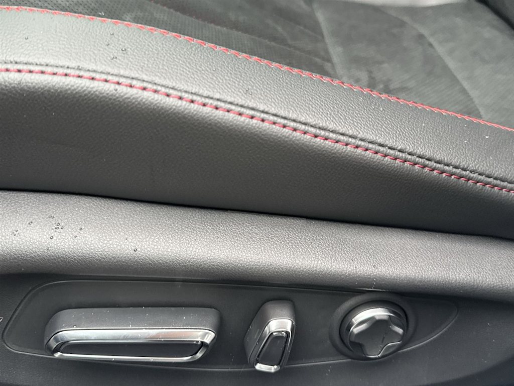 Thumbnail: 2025 Acura Integra - 20