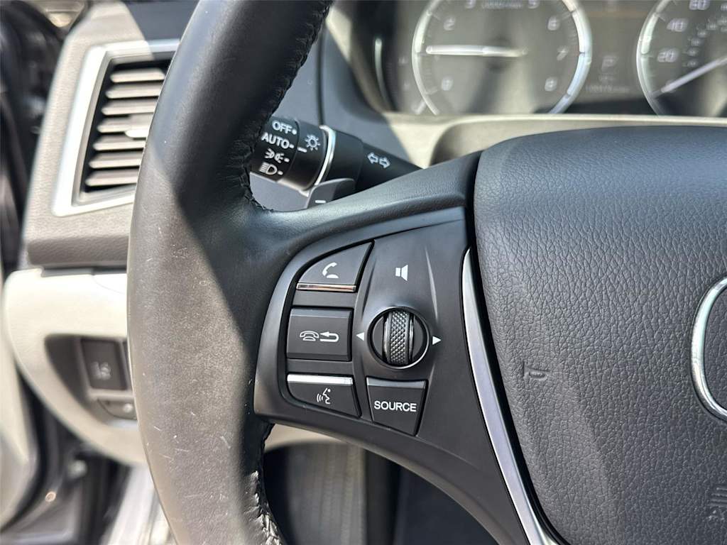 Thumbnail: 2020 Acura TLX - 22