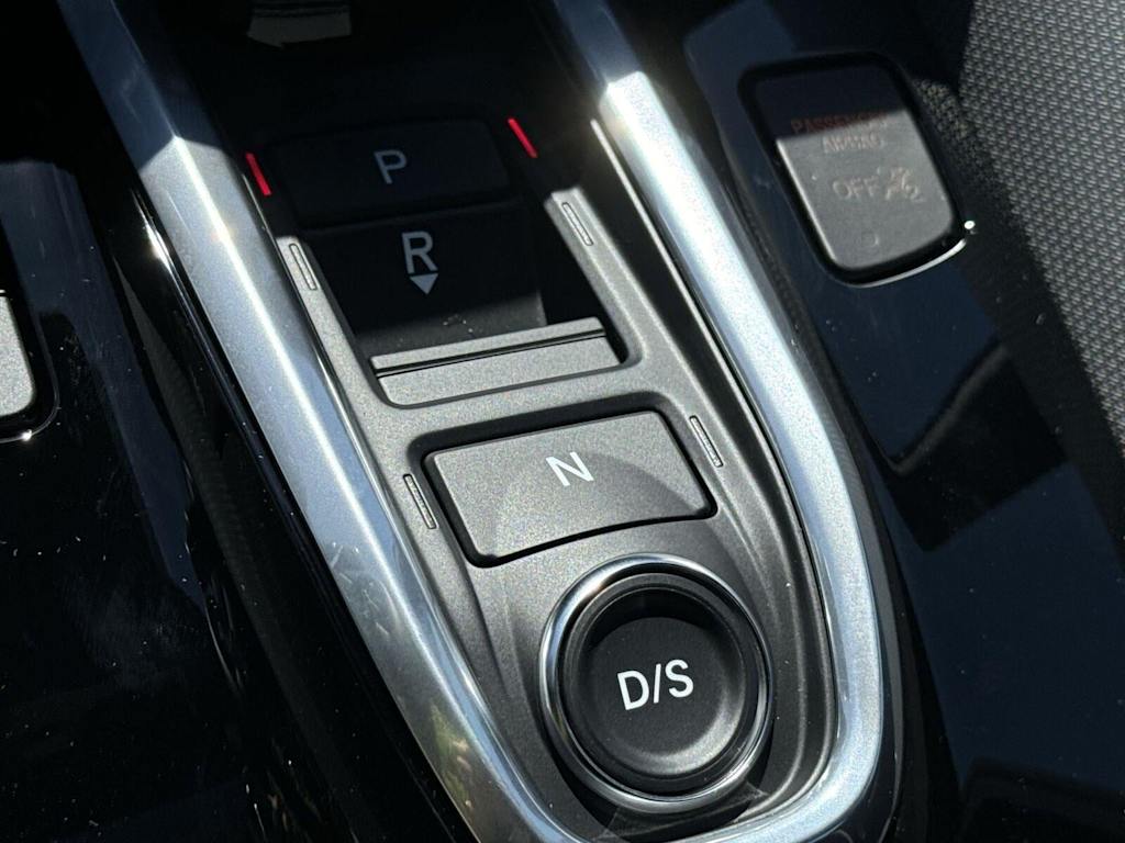 Thumbnail: 2025 Acura TLX - 31