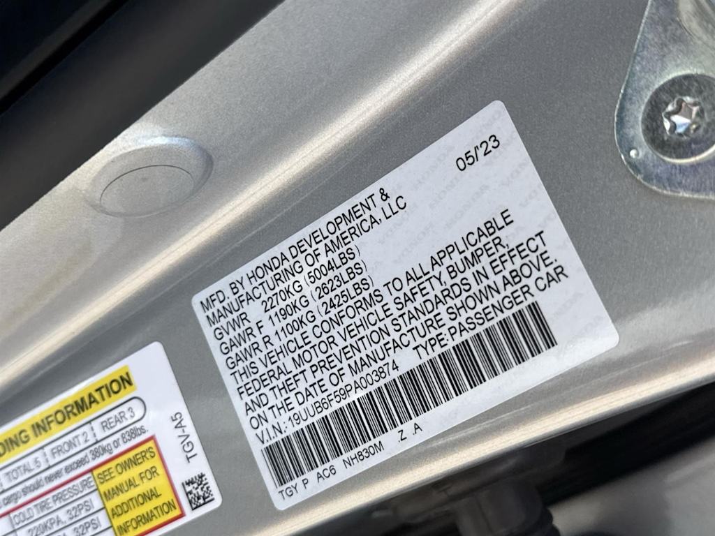Thumbnail: 2023 Acura TLX - 16