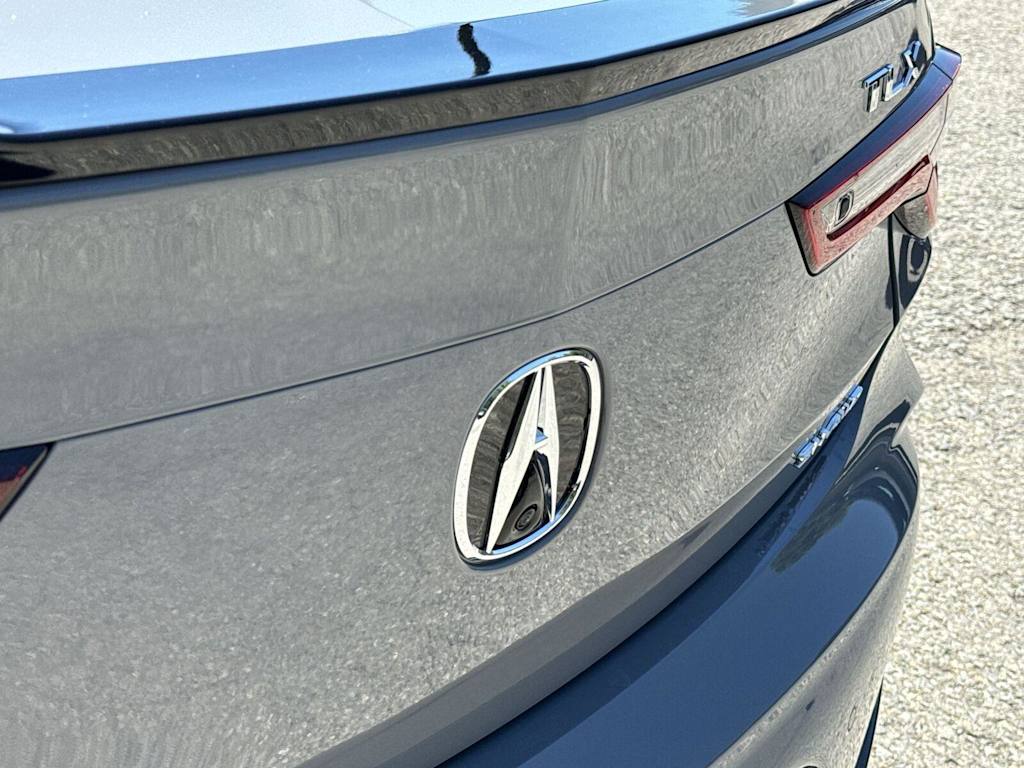 Thumbnail: 2025 Acura TLX - 8