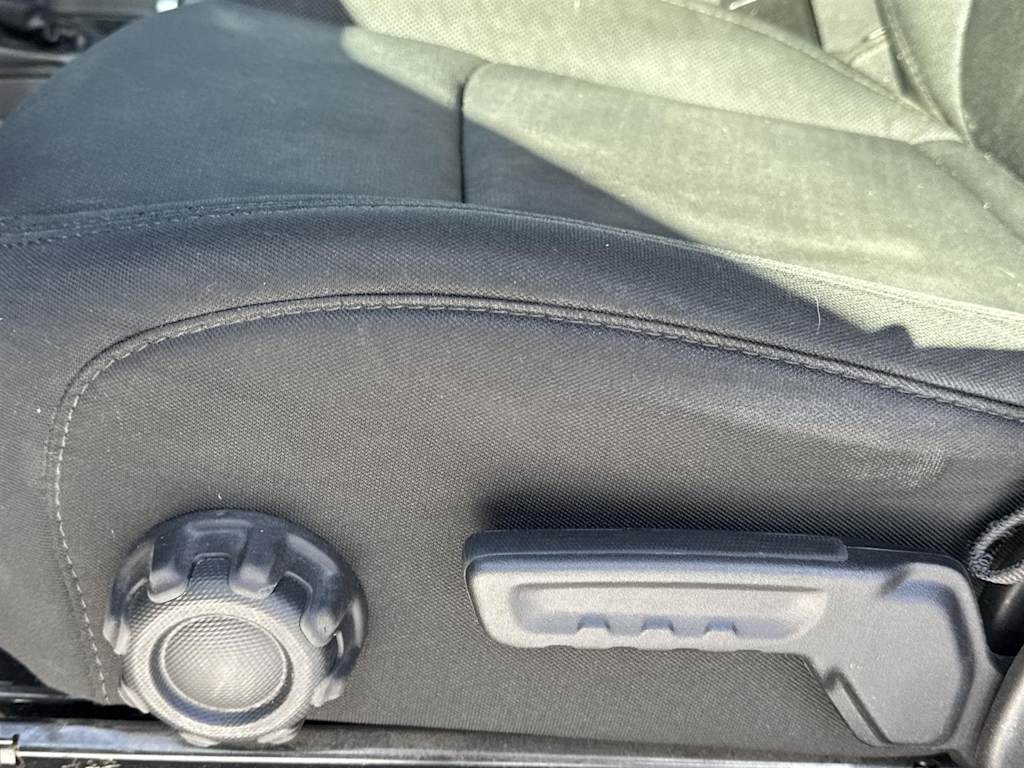 Thumbnail: 2021 Jeep Wrangler - 17