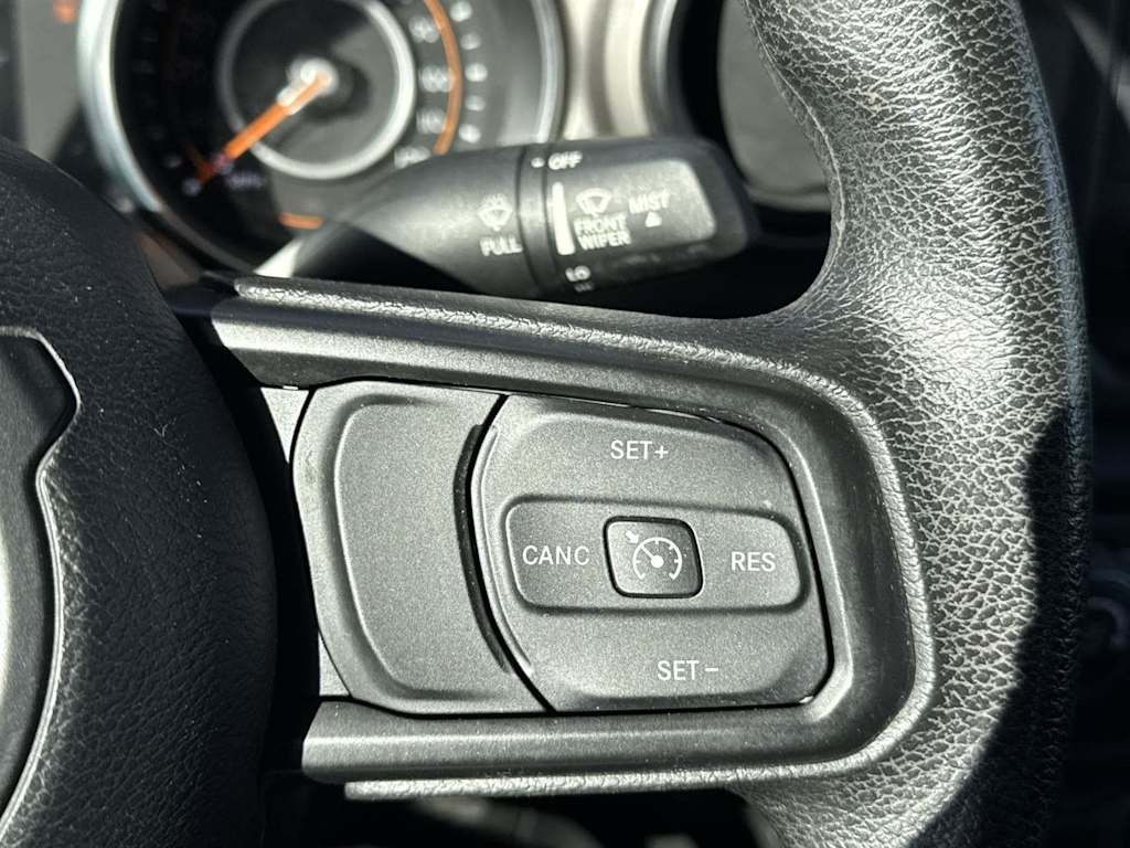 Thumbnail: 2021 Jeep Wrangler - 22