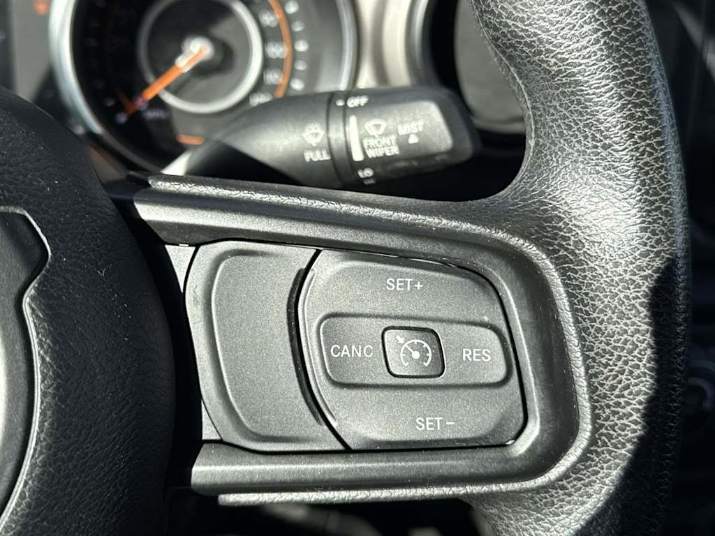 Thumbnail: 2021 Jeep Wrangler - 22