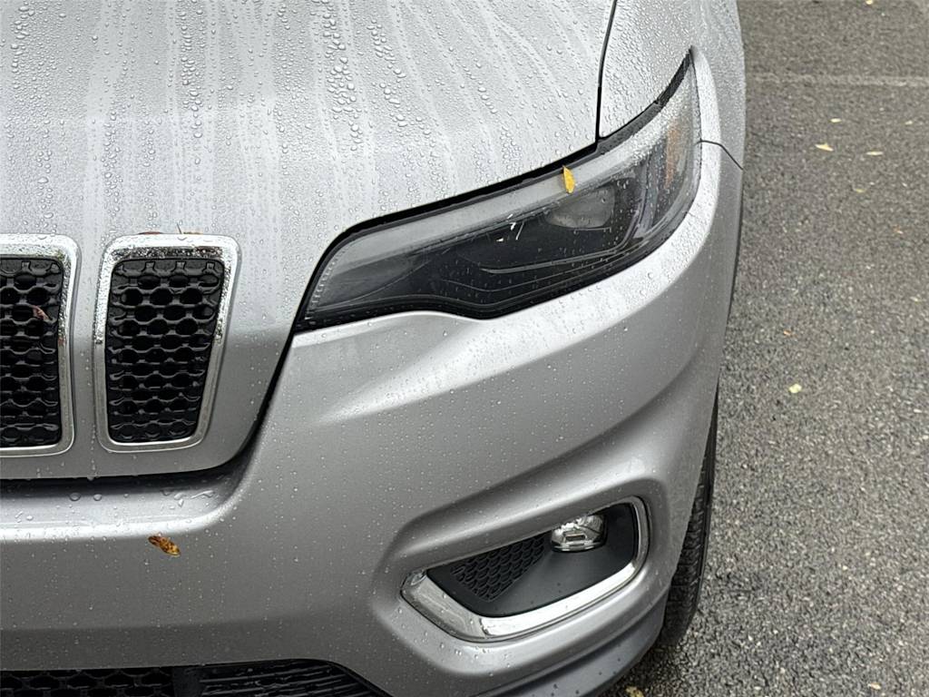 Thumbnail: 2019 Jeep Cherokee - 19
