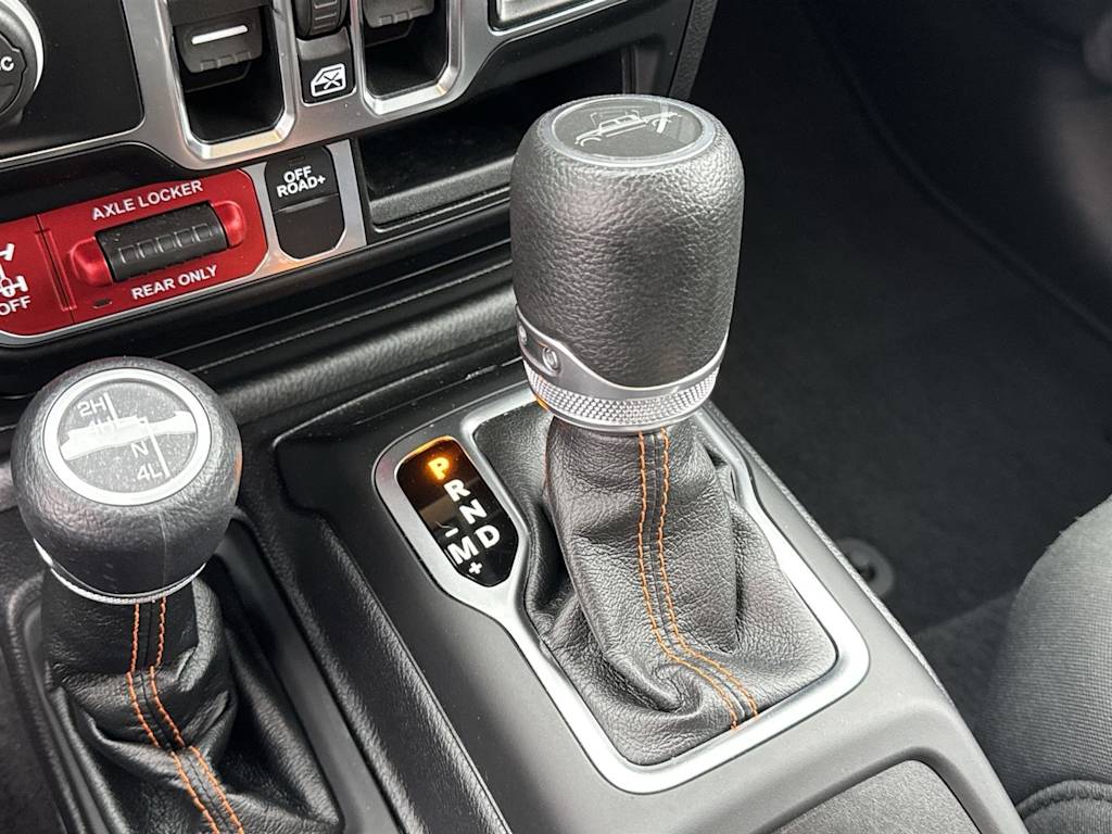 Thumbnail: 2021 Jeep Gladiator - 12