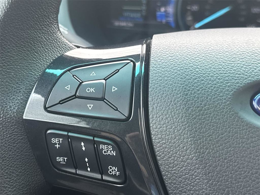 Thumbnail: 2017 Ford Explorer - 25