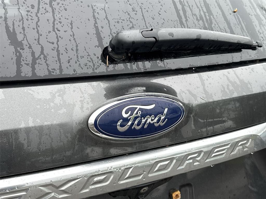 Thumbnail: 2017 Ford Explorer - 6