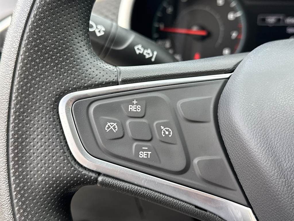 Thumbnail: 2022 Chevrolet Malibu - 23