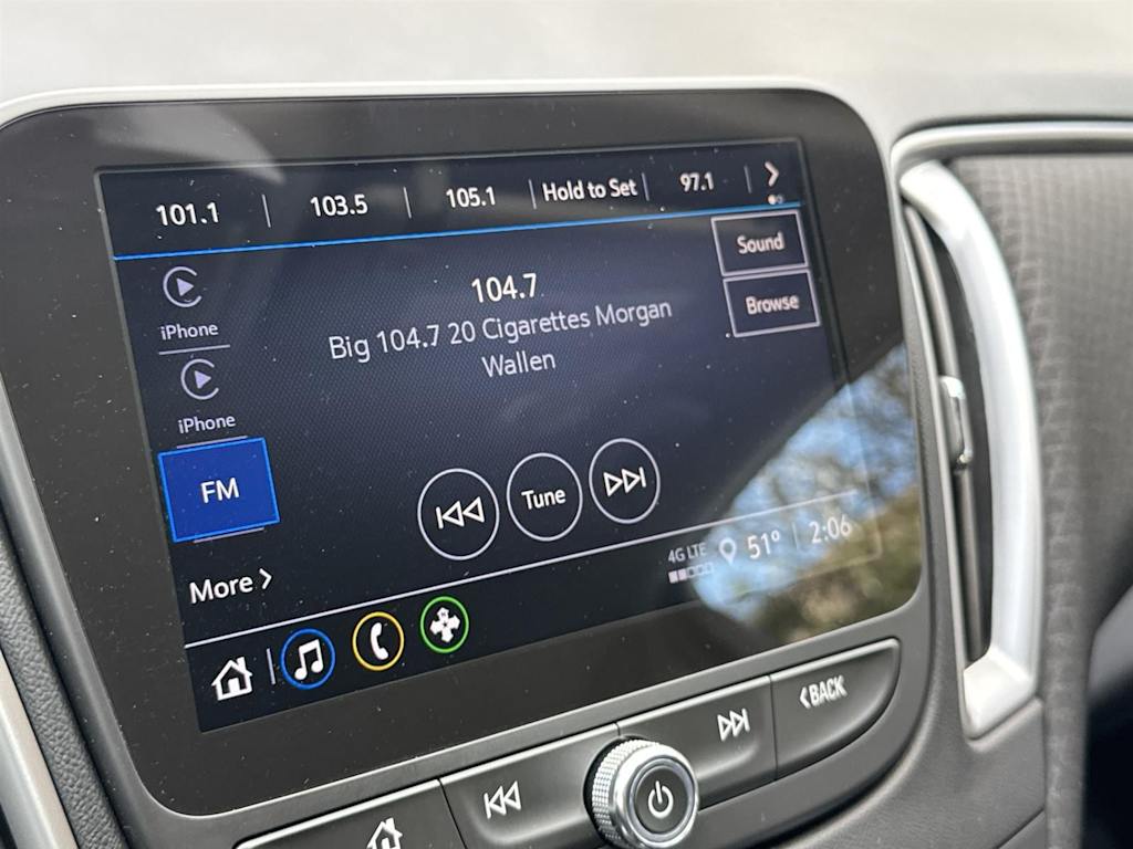 Thumbnail: 2022 Chevrolet Malibu - 26