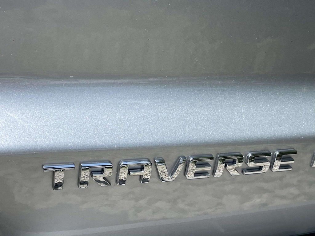 Thumbnail: 2017 Chevrolet Traverse - 6
