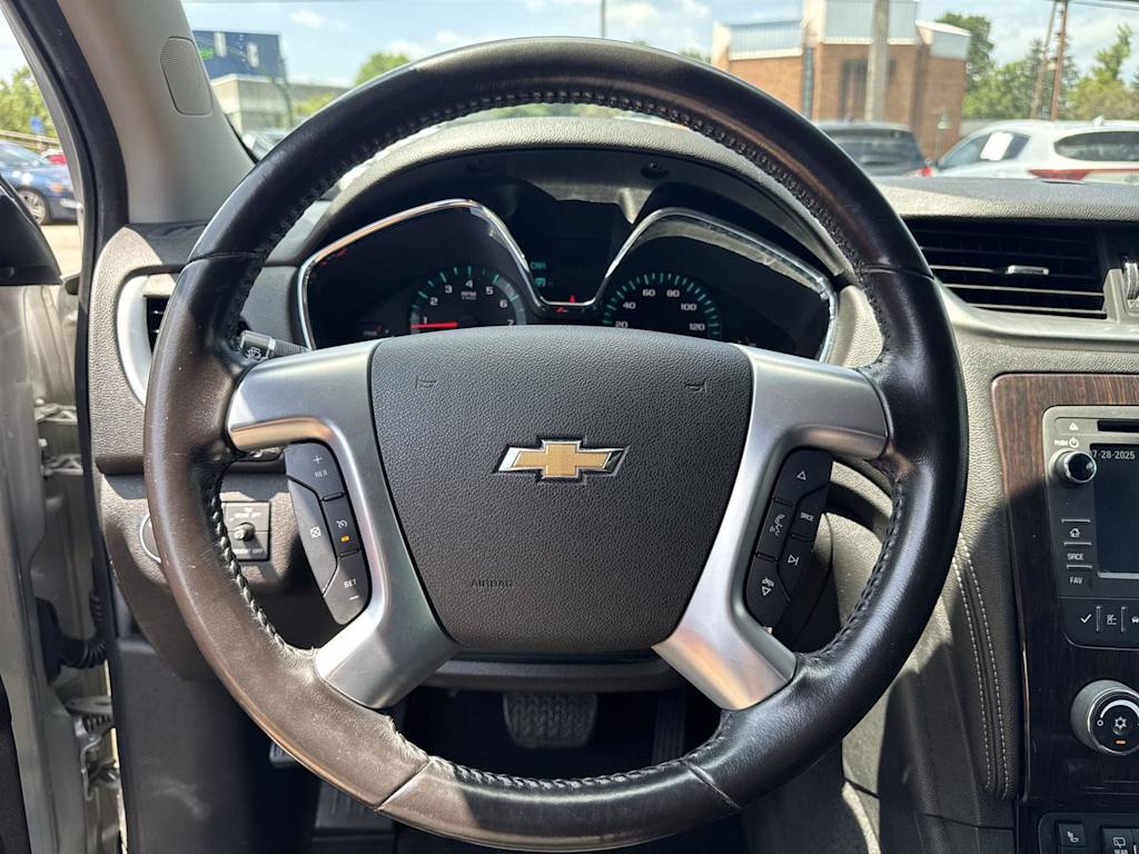 Thumbnail: 2017 Chevrolet Traverse - 2