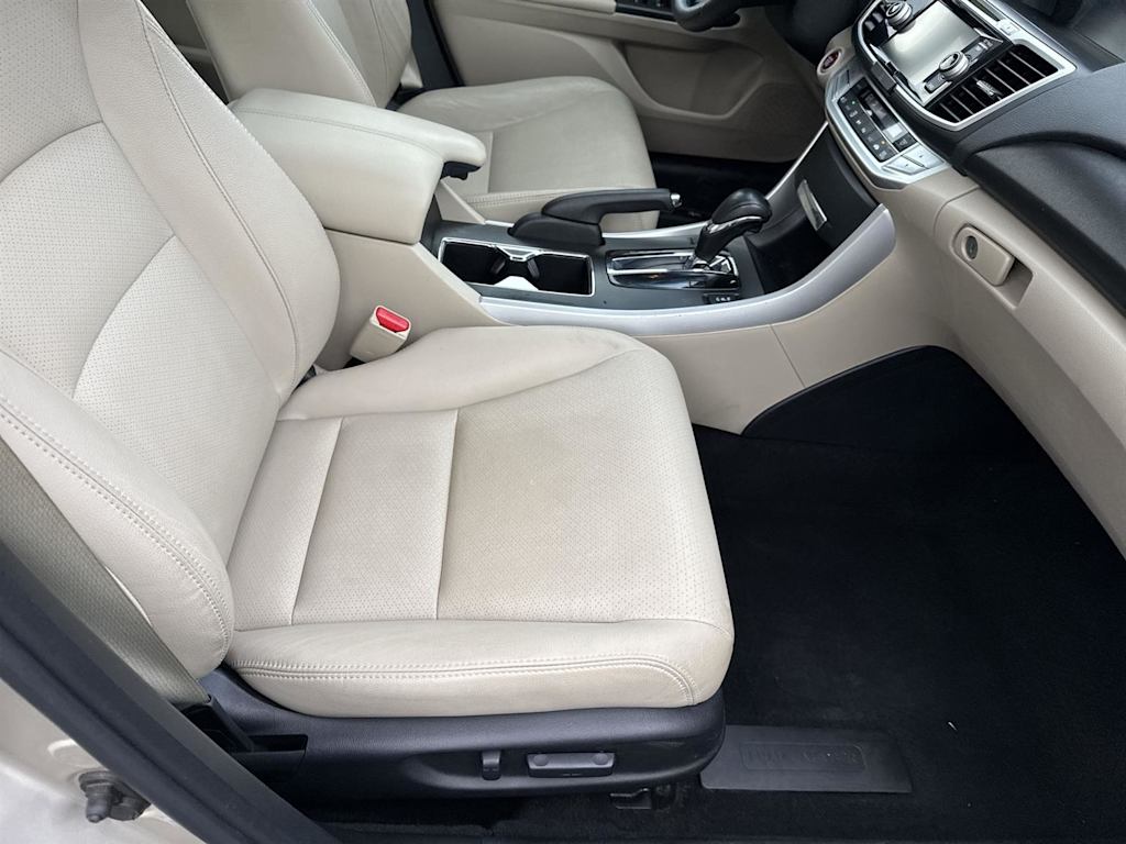 Thumbnail: 2013 Honda Accord - 9