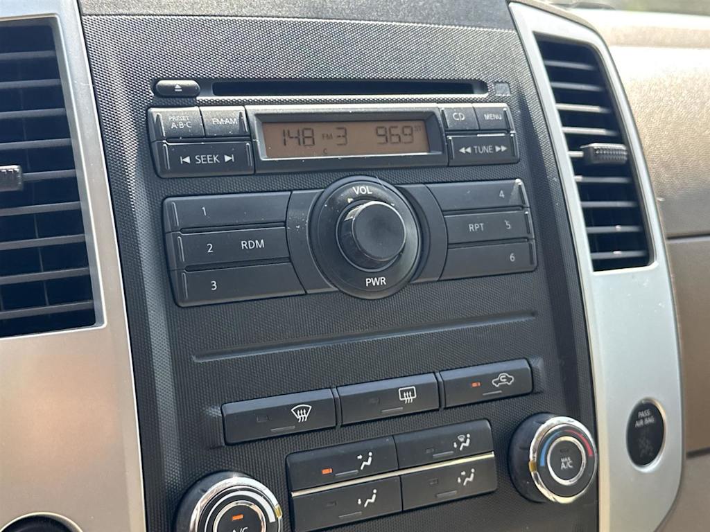 2010 Nissan Frontier SE 25