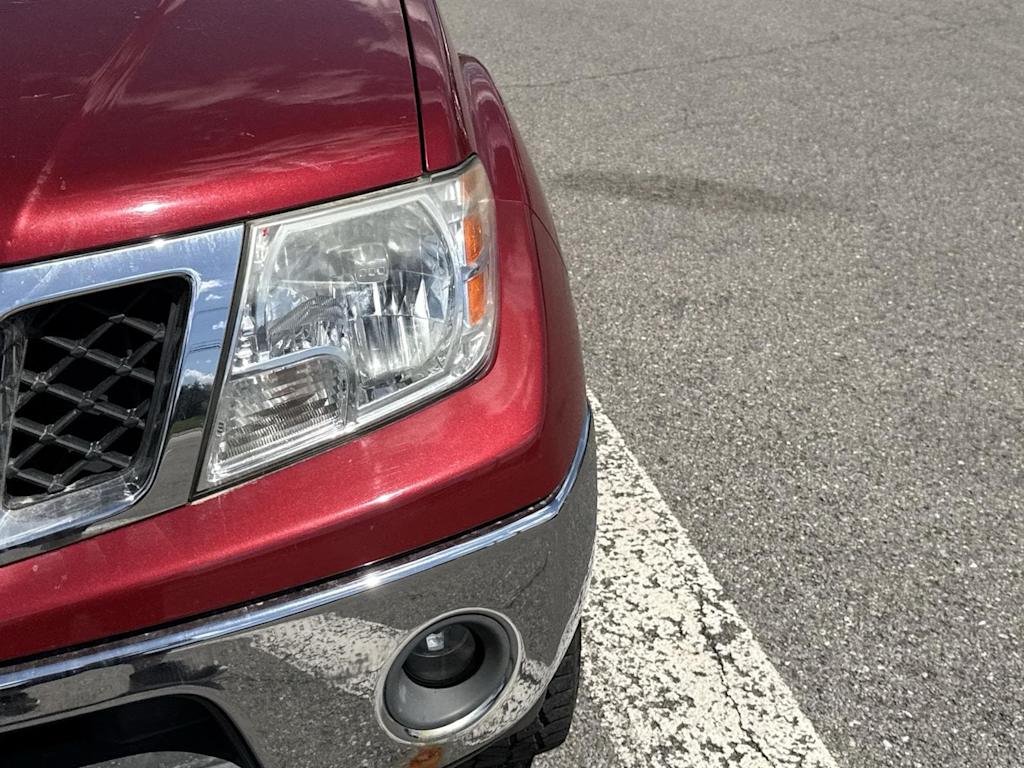 2010 Nissan Frontier SE 19