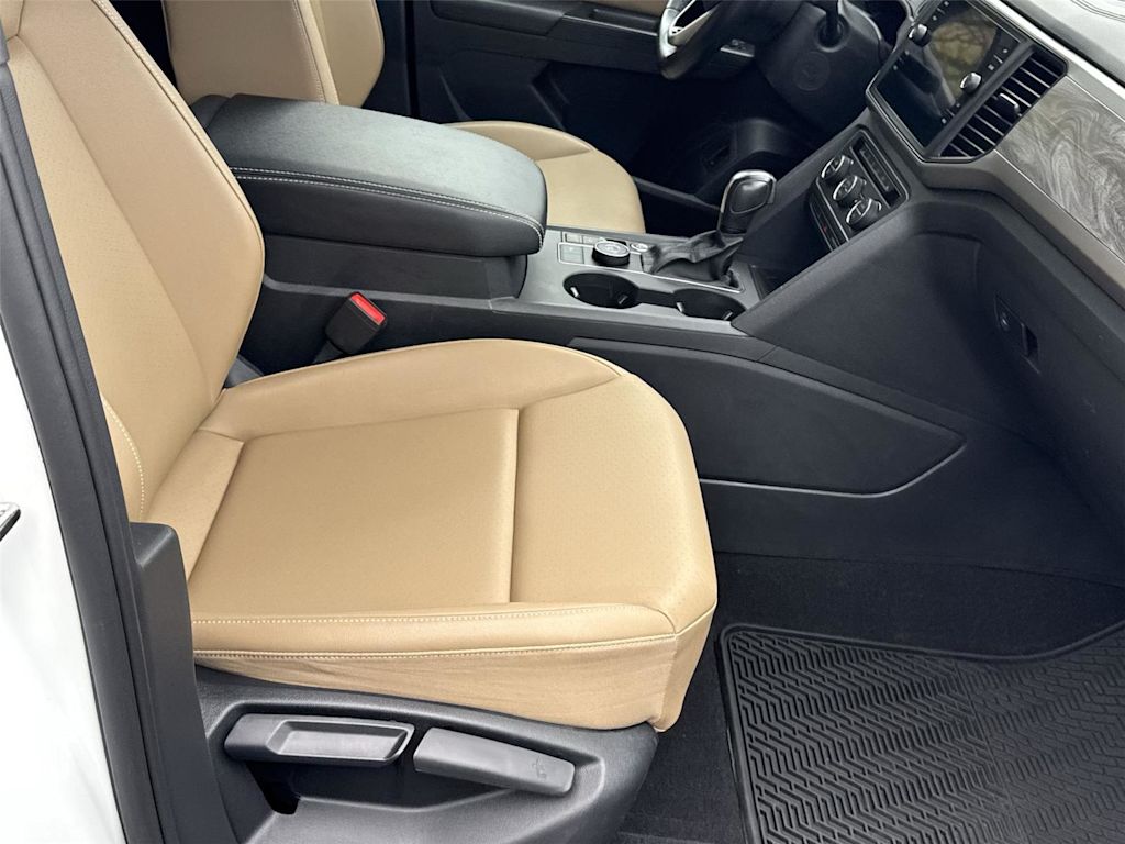Thumbnail: 2020 Volkswagen Atlas - 21