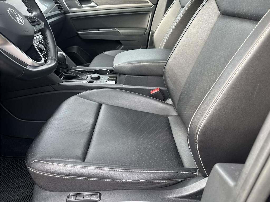 Thumbnail: 2021 Volkswagen Atlas - 9