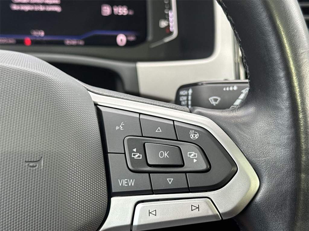 Thumbnail: 2021 Volkswagen Atlas - 24