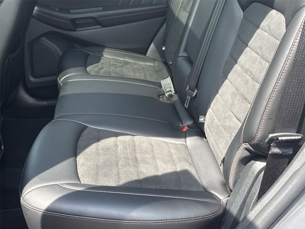 Thumbnail: 2021 Ford Edge - 10