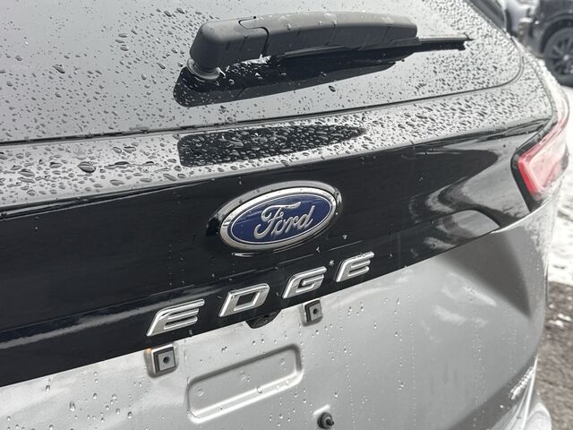 2022 Ford Edge SEL 20