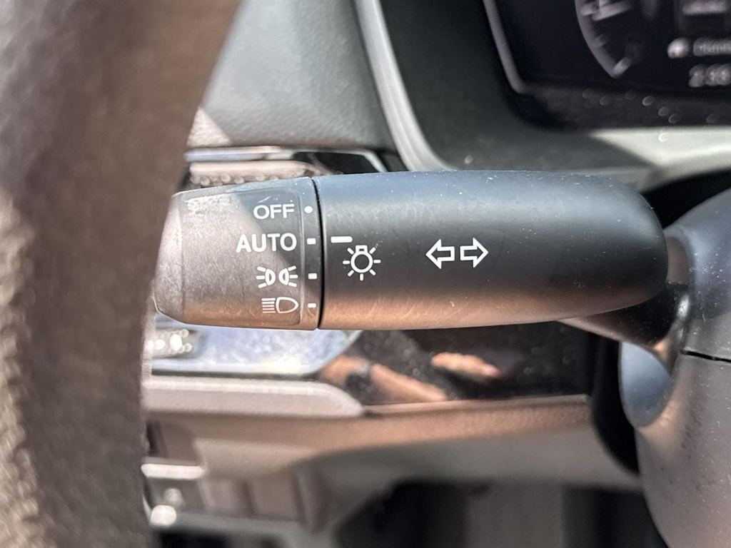 2022 Honda Civic LX 24
