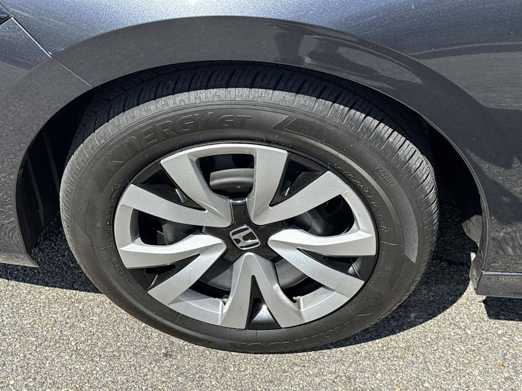 2022 Honda Civic LX 8
