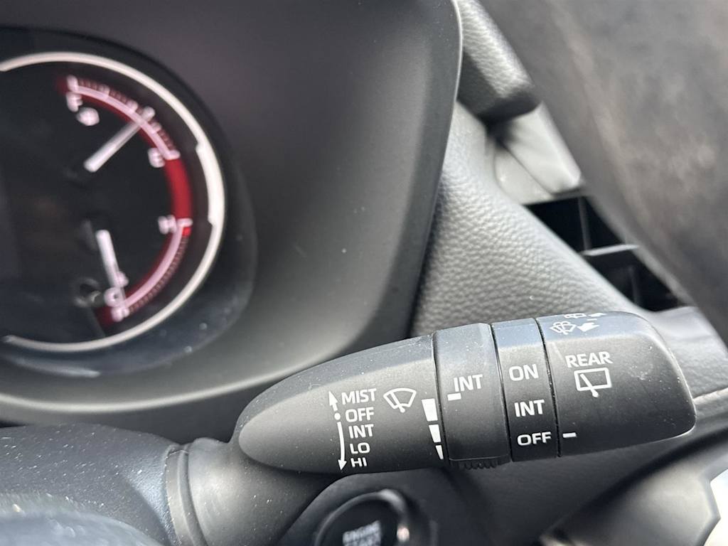 2023 Toyota RAV4 XLE 13