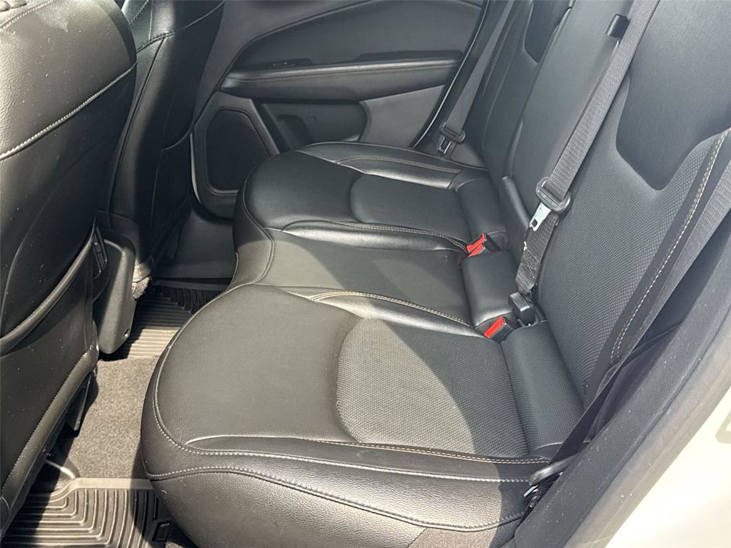 Thumbnail: 2020 Jeep Compass - 11