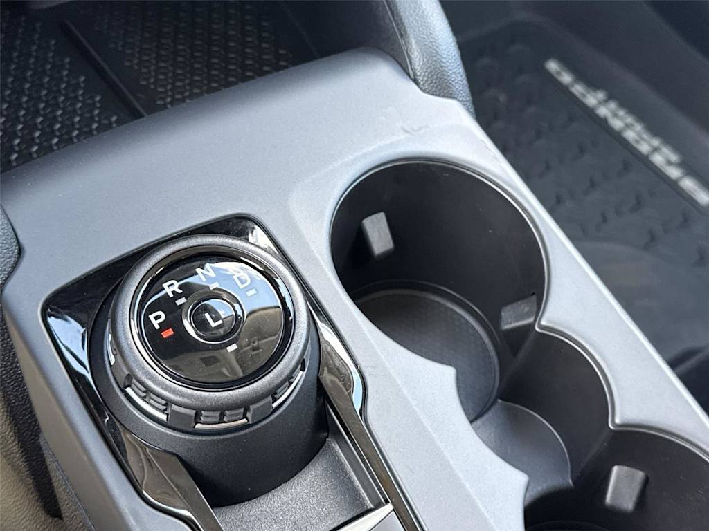 Thumbnail: 2023 Ford Bronco Sport - 10