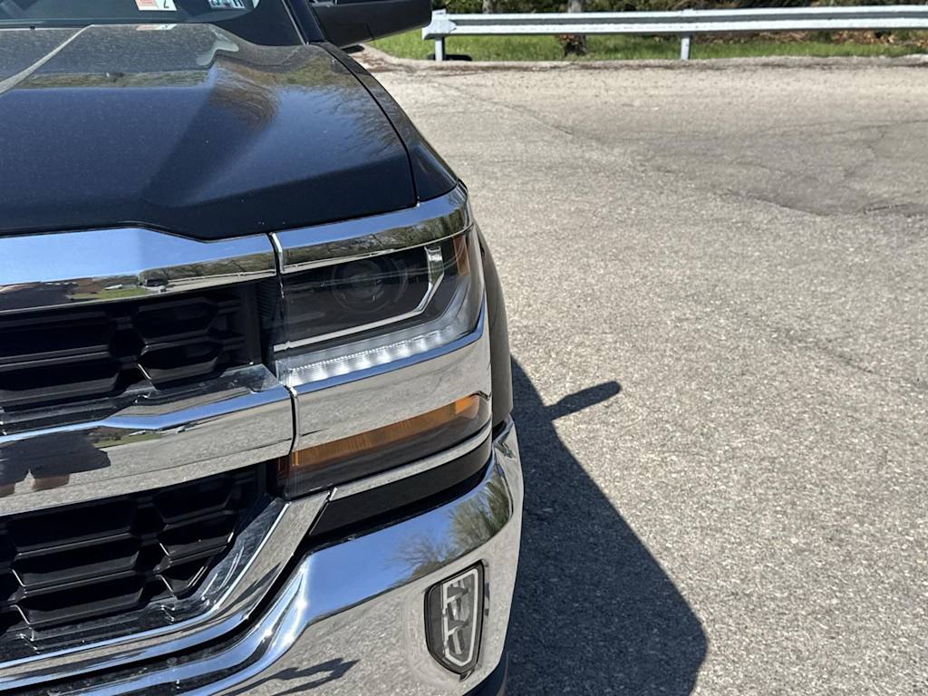 2018 Chevrolet Silverado 1500 LT 18