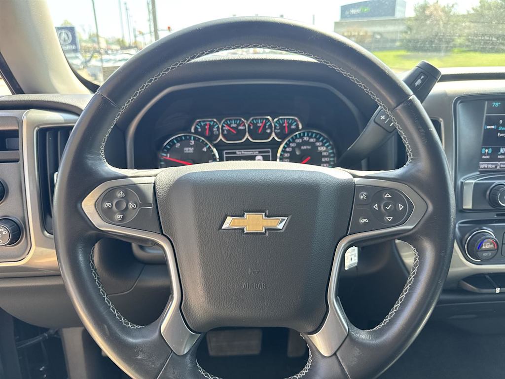 2018 Chevrolet Silverado 1500 LT 2