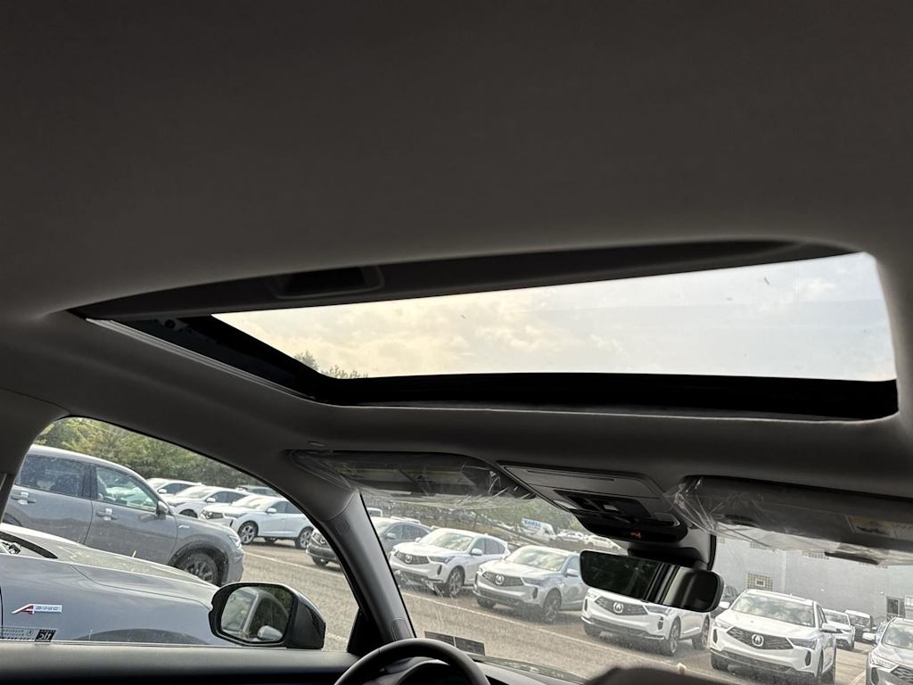 Thumbnail: 2025 Acura ADX - 25