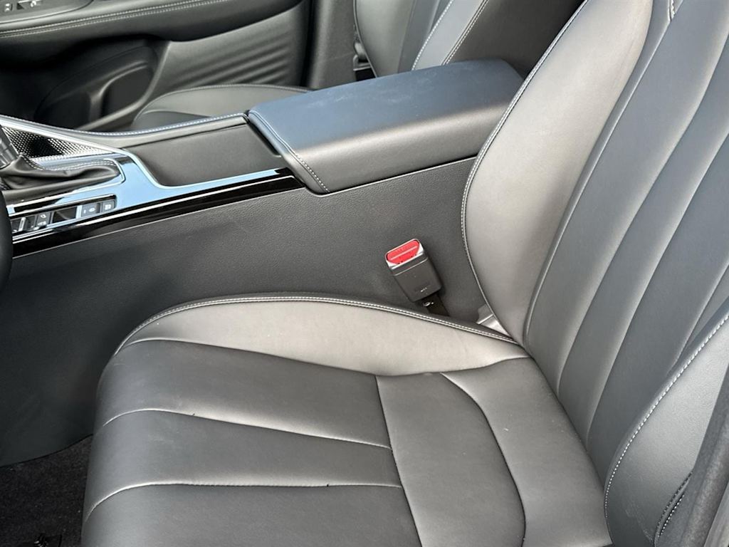 Thumbnail: 2025 Acura ADX - 8