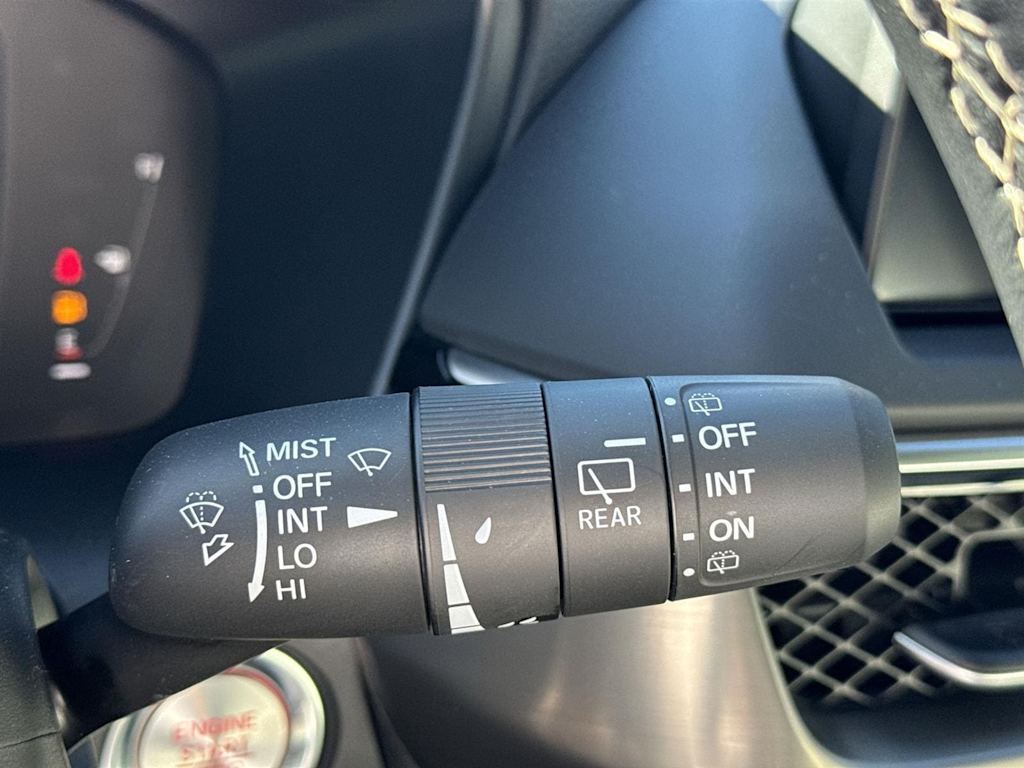 Thumbnail: 2025 Acura ADX - 13