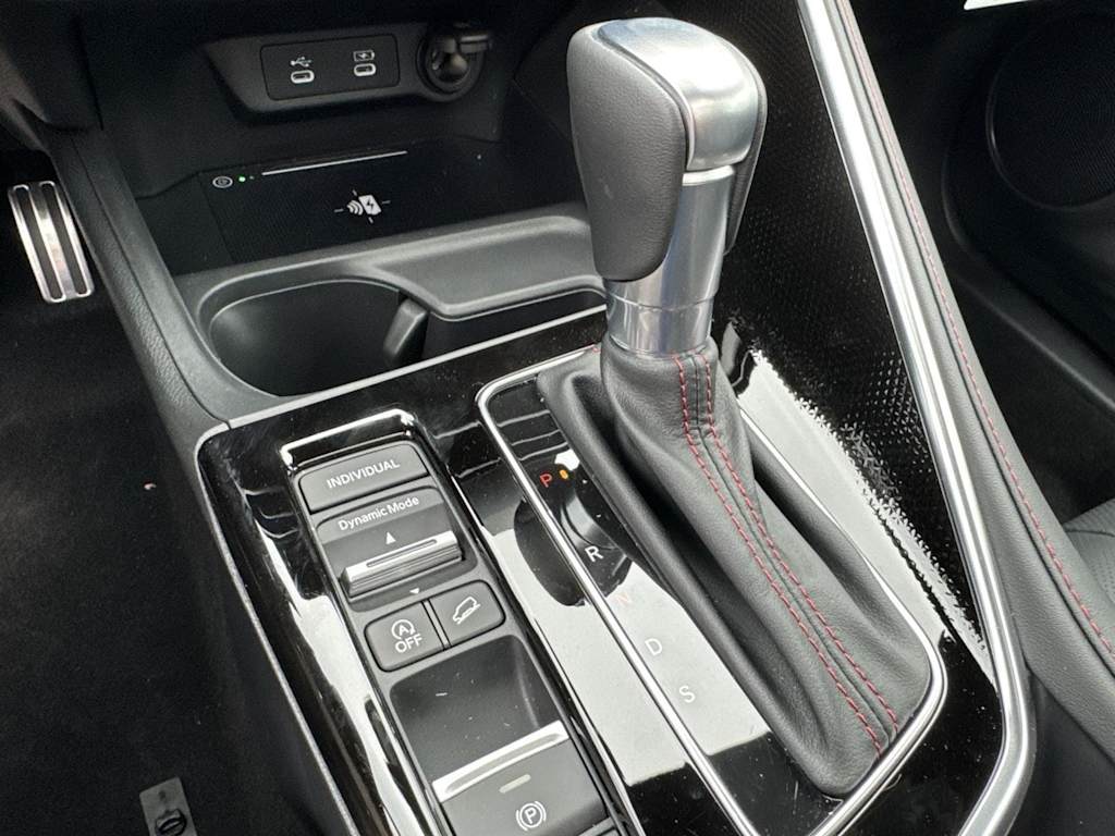 Thumbnail: 2025 Acura ADX - 13