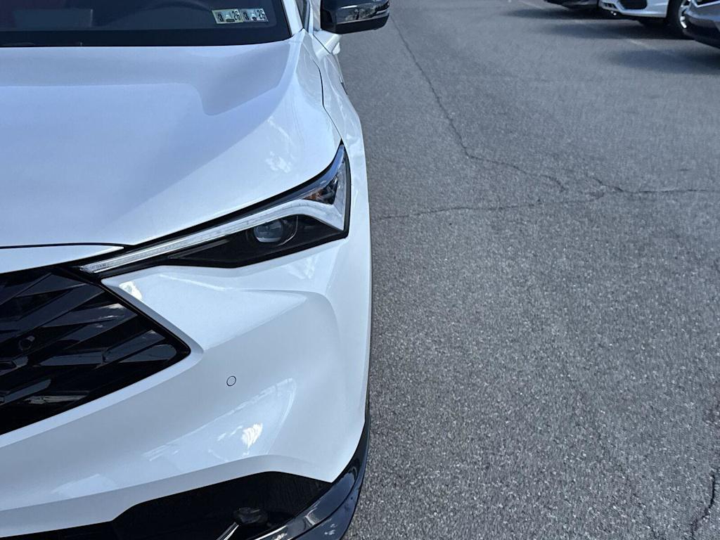 Thumbnail: 2025 Acura ADX - 7