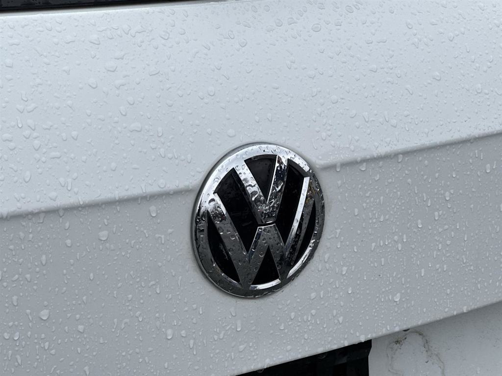 Thumbnail: 2021 Volkswagen Tiguan - 6