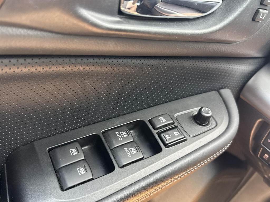 Thumbnail: 2016 Subaru Outback - 21