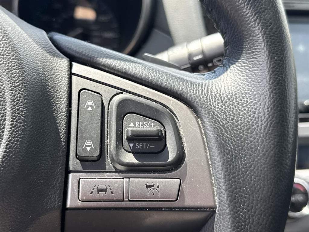 Thumbnail: 2016 Subaru Outback - 20