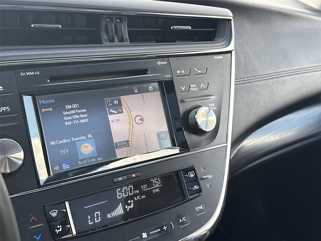 Thumbnail: 2016 Toyota Avalon - 12