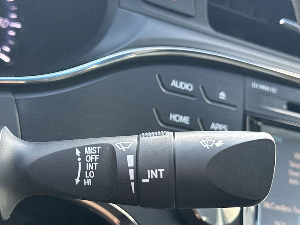 Thumbnail: 2016 Toyota Avalon - 26