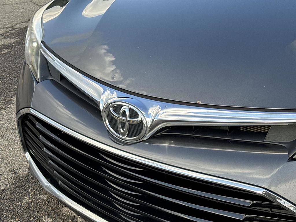 Thumbnail: 2016 Toyota Avalon - 7