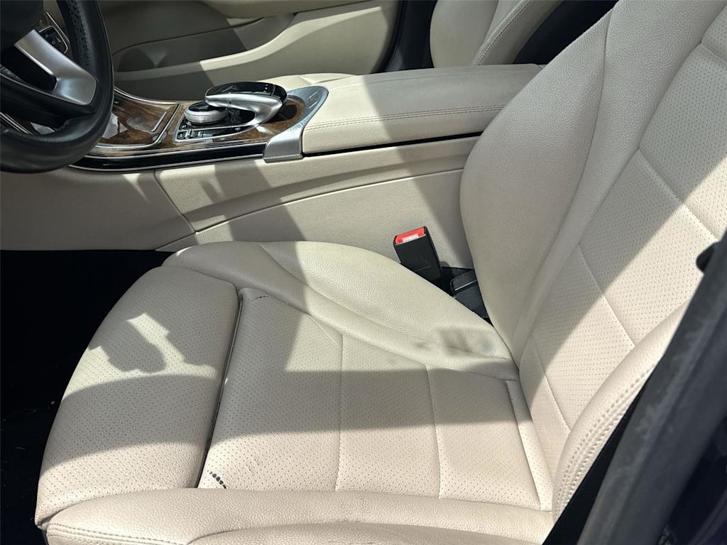 Thumbnail: 2017 Mercedes-Benz C-Class - 9