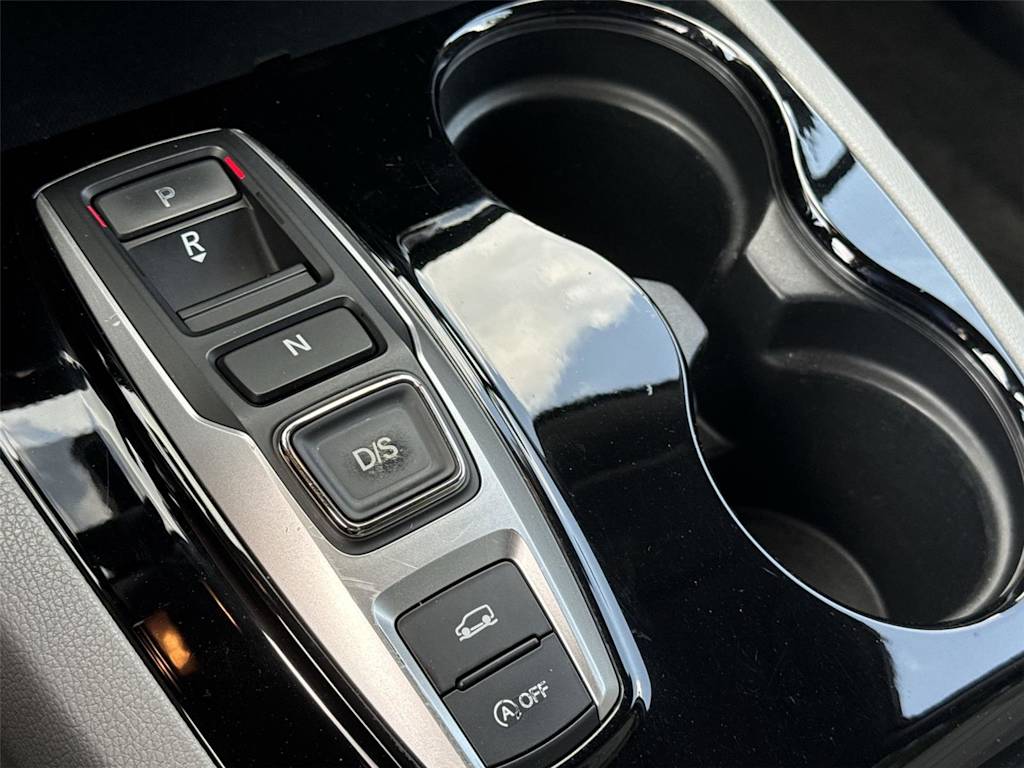 Thumbnail: 2016 Honda Pilot - 12