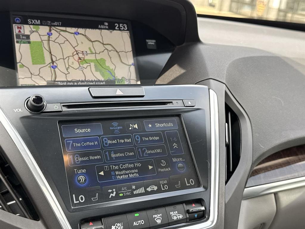2017 Acura MDX Technology 29