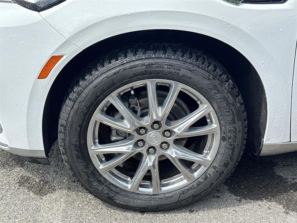 Thumbnail: 2022 Buick Enclave - 7
