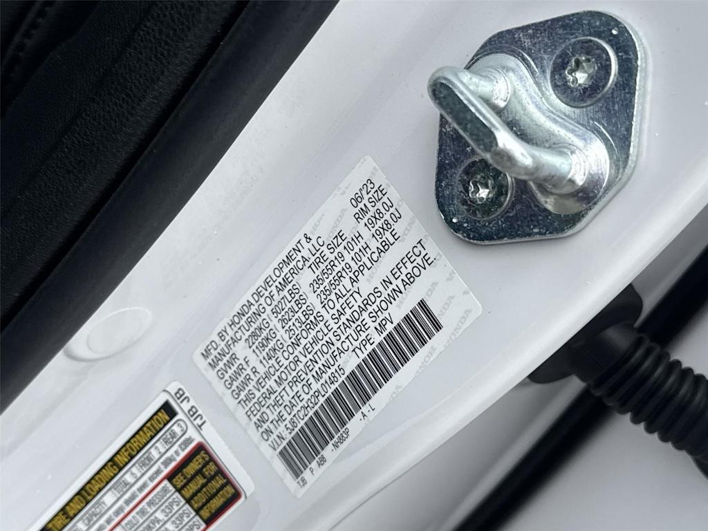 Thumbnail: 2023 Acura RDX - 30