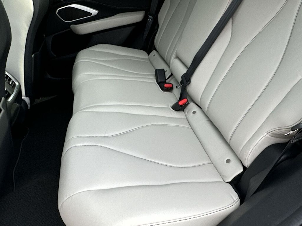 Thumbnail: 2026 Acura RDX - 9