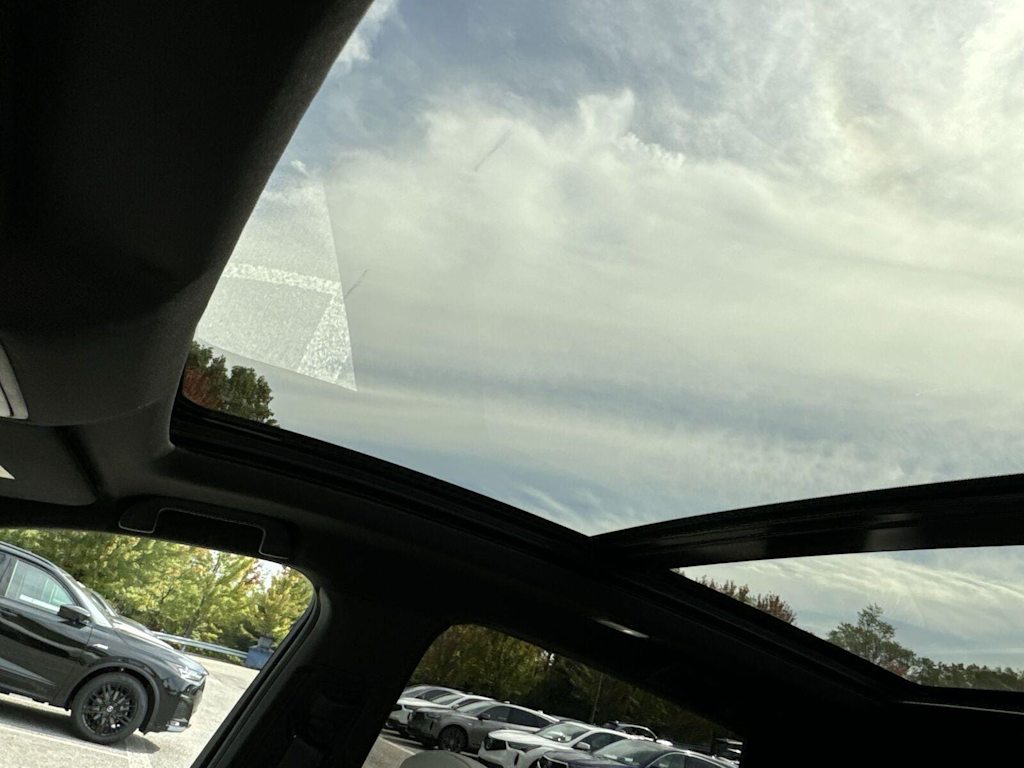 Thumbnail: 2026 Acura RDX - 20