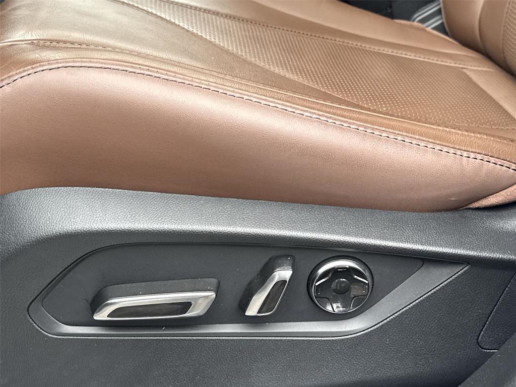 Thumbnail: 2023 Acura RDX - 20